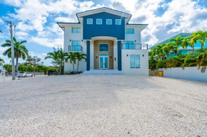 Welcome to Paradise Villa: A luxury home in Sombrero Beach, Florida Keys.